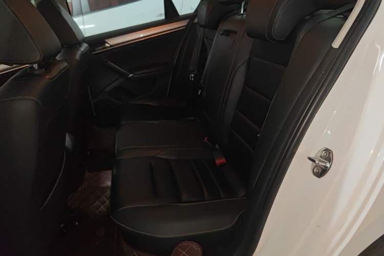 Used Volkswagen Bora 2016 230TSI DSG Comfort Model