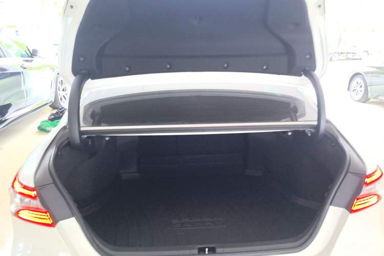 Used Toyota Camry 2021 2.5G Luxury Edition
