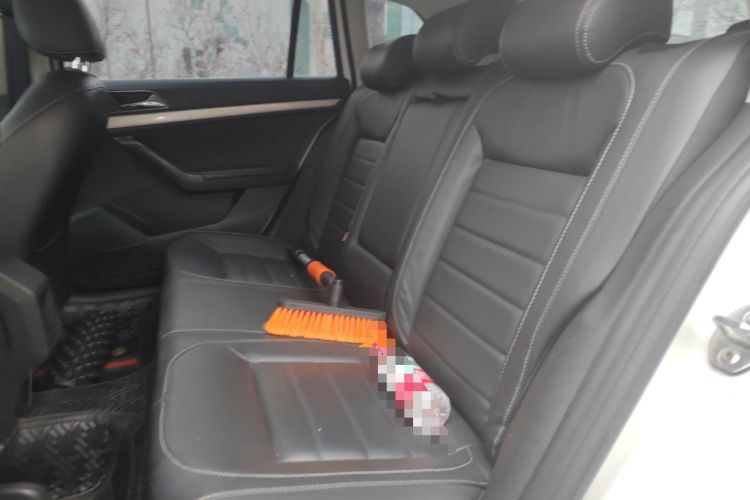 Used Volkswagen Gran Lavida 2017 180TSI DSG Comfort Edition Left Rear Seat