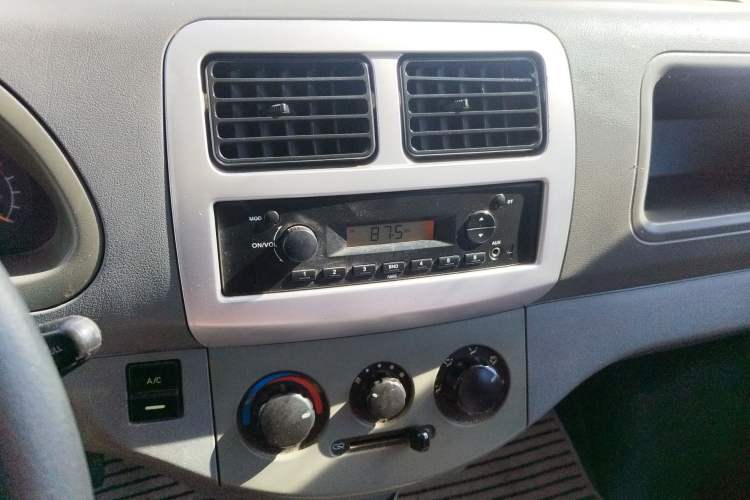 Used CHANGAN KAICHENG Xingguang 4500 2012 1.3L Base Version 4G13S1 Audio And AC Panel