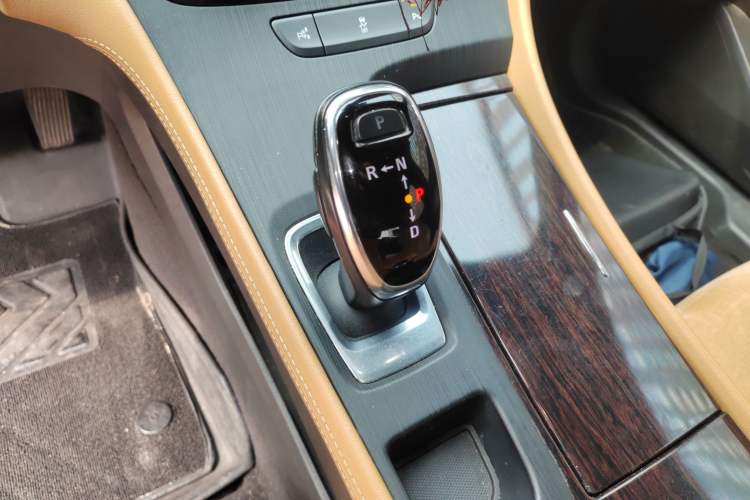 Used Buick LaCrosse 2018 28T Elite Edition
