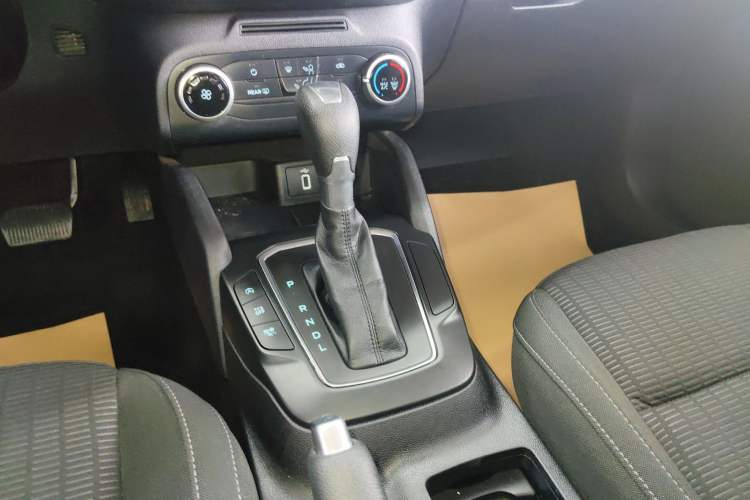 Used Ford Focus 2020 Hatchback 1.5L Automatic Sharp Edition
