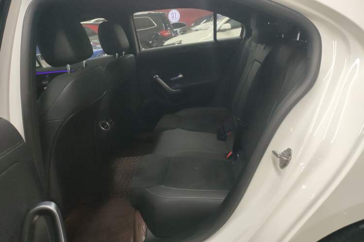 Used Mercedes-Benz A-Class 2021 A 200 L Sport Sedan Fashion Model