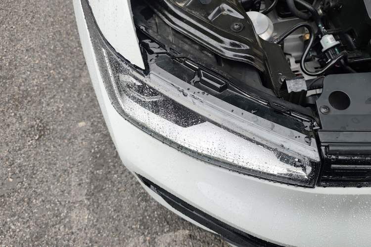 Used Volkswagen Tharu 2026 Model Xinrui 1.5L Ruiyi Edition Right Front Headlight