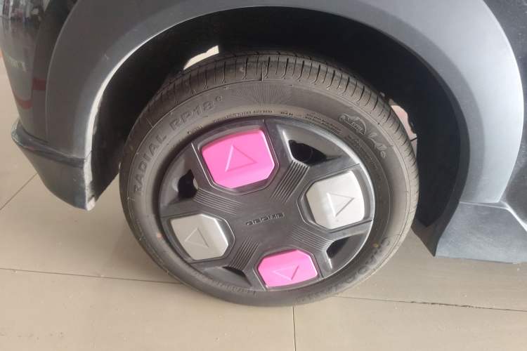 Used Geely Galaxy Panda 2025 210km Panda Kart Right Rear Wheel Hub