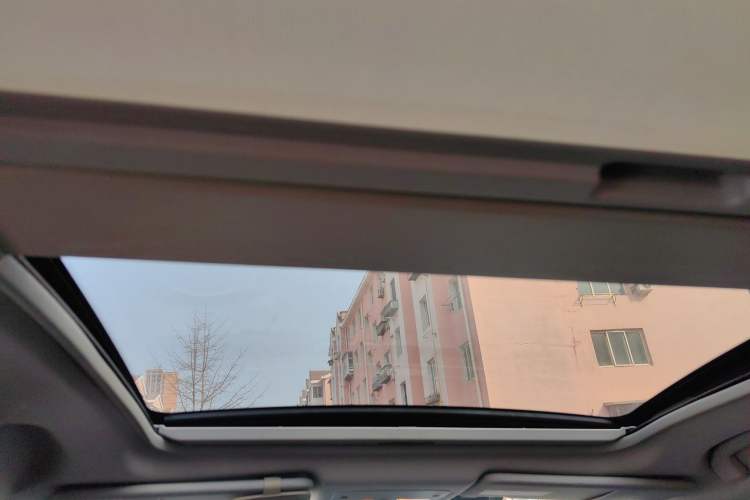 Used Renault Koleos 2014 2.0L Two-Wheel Drive Fashion Edition Headliner