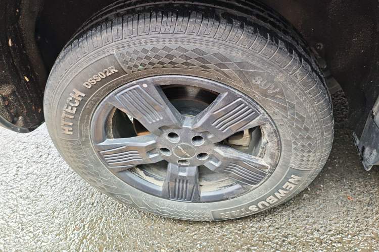 Used JETOUR Traveler 2023 1.5T Two-Wheel Drive Discovery PRO Right Rear Wheel Hub