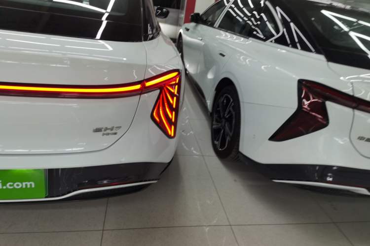 Used Hongqi EH7 2024 820 Pro Right Rear Taillight