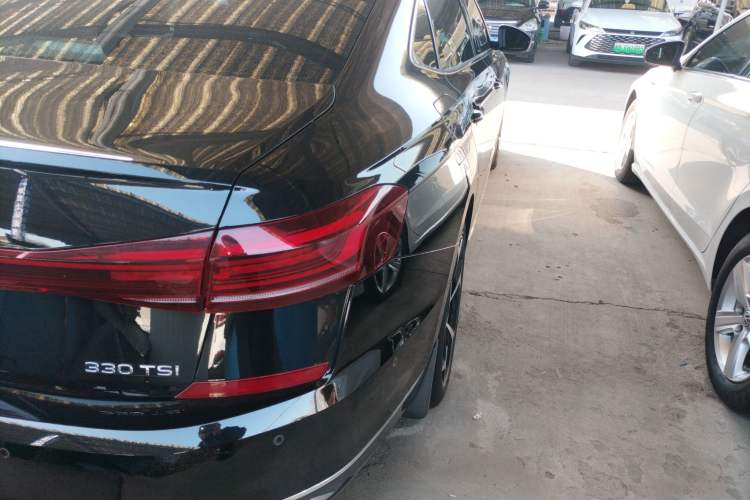 Used Volkswagen Passat 2023 330TSI Starry Luxury Edition