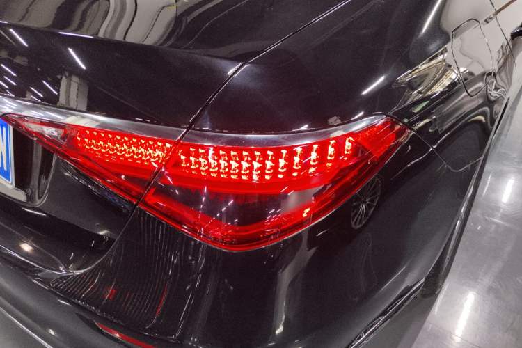 Used Mercedes-Benz S-Class 2021 S 400 L Business Model Right Rear Taillight