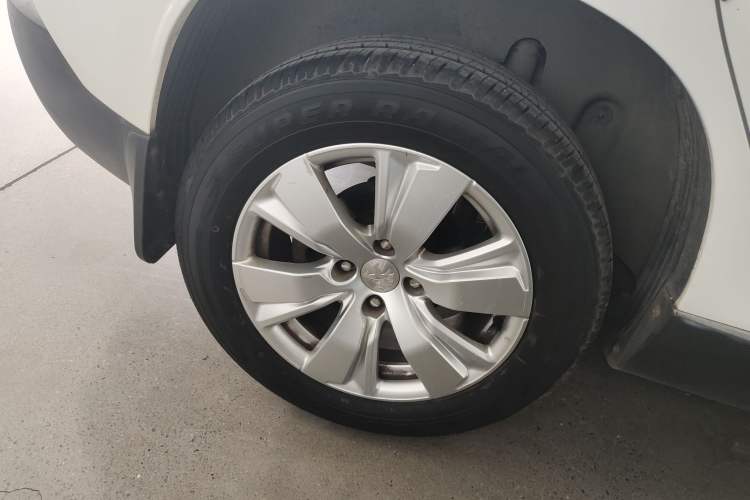 Used Peugeot 2008 2014 1.6L Automatic Fashion Edition