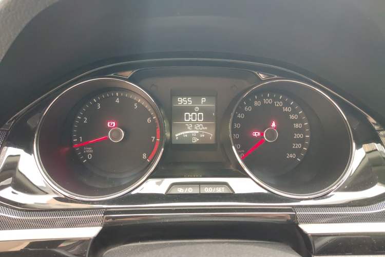 Used Volkswagen C-TREK 2017 230TSI DSG Luxury Model