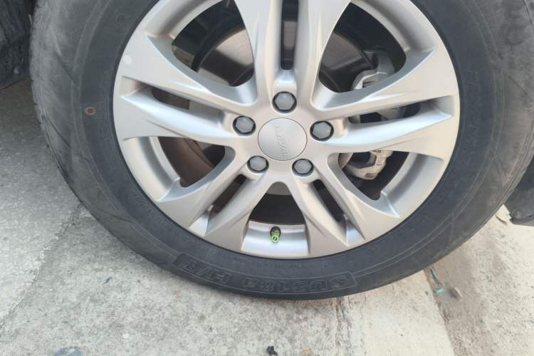 Used Haval M6 2019 1.5T Manual Two-Wheel Drive Urban Version China VI Standard
