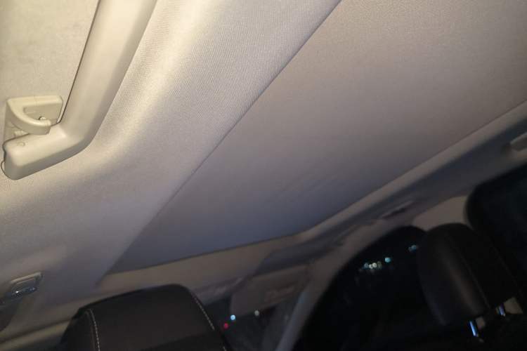 Used Ford Kuga 2013 1.6L GTDi Two-Wheel-Drive Trend Model