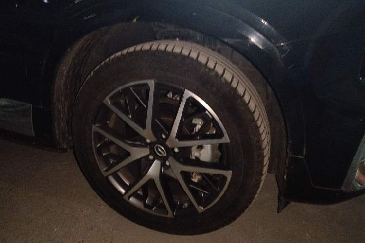 Used GAC Trumpchi GS8 2022 Dual-Engine Series 2.0TM Four-Wheel Drive Prestige Edition (6 Seats)