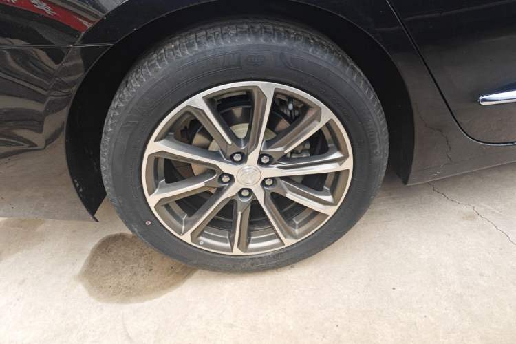 Used Buick LaCrosse 2022 652T Luxury Version