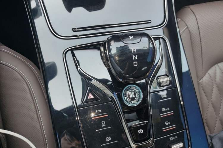 Used BYD Han 2023 DM-i Champion Edition 121KM Prestige Model