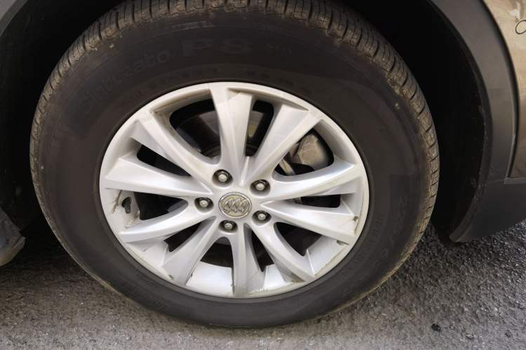 Used Buick Envision 2017 28T Four-Wheel Drive Luxury Model
