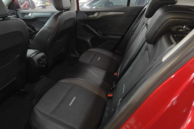 Used Ford Focus Active 2020 EcoBoost 180 Automatic Trendy Model Left Rear Seat