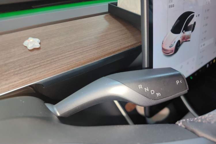 Used Tesla Model 3 2020 Revised Version Standard Range Rear-Wheel Drive – Upgraded Edition Gear Lever