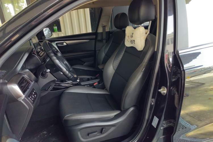 Used Kia Sportage R 2018 2.0L Automatic Smart Luxury Version China V Standard Left Front Seat