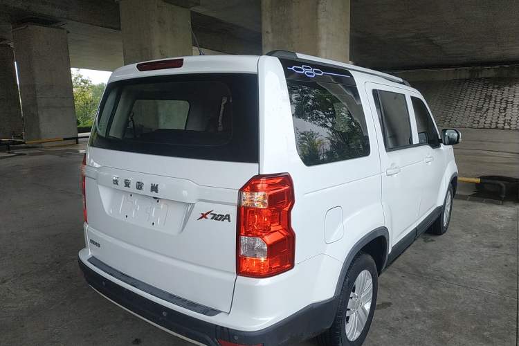 Used CHANGAN OSHAN X70A 2018 1.5L Manual Comfort Model