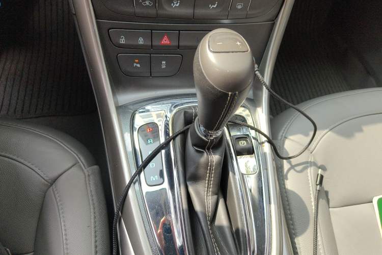 Used Chevrolet Malibu 2014 2.0L Automatic Luxury Edition