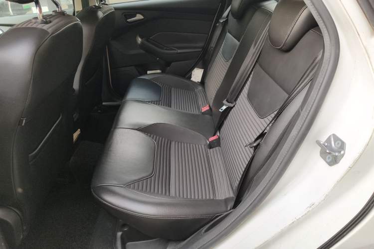 Used Ford Focus 2018 Sedan Classic EcoBoost 180 Automatic Elite Model Left Rear Seat