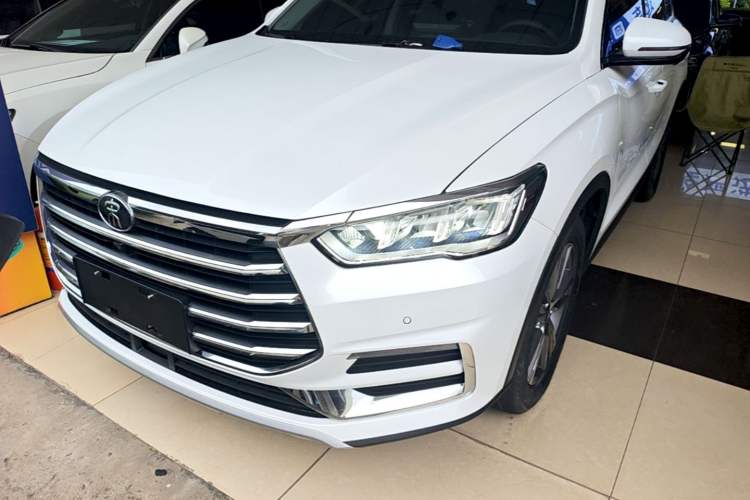 Used BYD Song Pro 2019 1.5T Automatic Prestige Model
