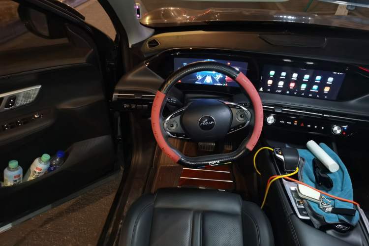 Used Dongfeng Aeolus Huge 2022 Mach Power 1.5T Dare-Enjoy Edition · Smart
