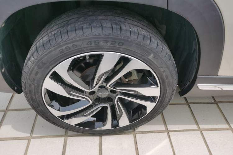 Used JETOUR X90 2019 1.5T Automatic Smart Enjoyment 6-Seater Emission Standard China V Exterior 5