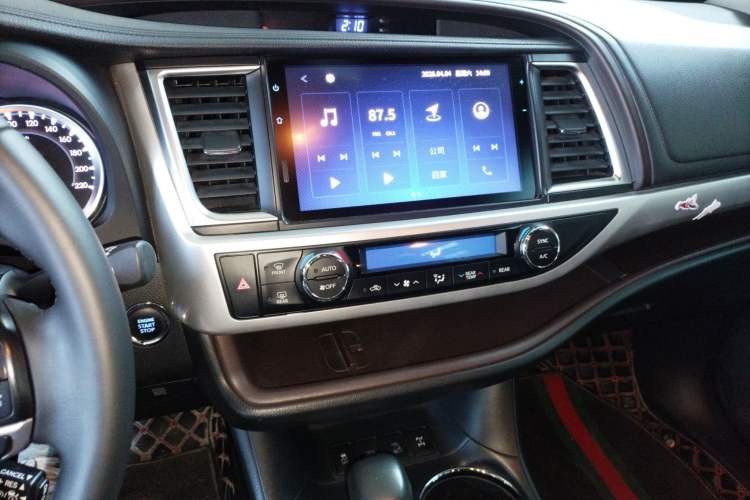 Used Toyota Highlander 2021 2.0T Four-Wheel Drive Luxury Edition 7 Seats
