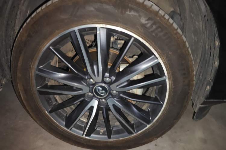 Used Infiniti QX60 2018 2.5 S/C Hybrid Two-Wheel-Drive Champion Family Edition
