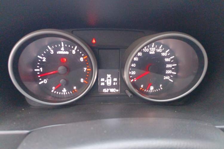 Used Haval H6 2011 2.0L Manual Two-Wheel Drive Elite Version
