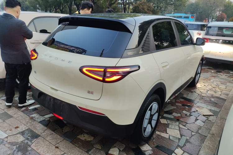 Used Geely Galaxy Geome 2025 310km Youth Edition Rear Right 45 Deg