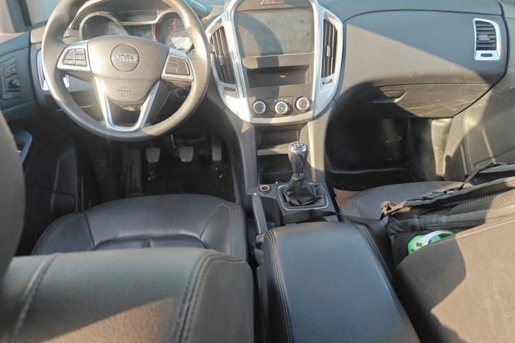 Used JMC Baodian 2020 2.5T Diesel Two-Wheel Drive Comfort Edition Long Wheelbase JX4D25A6L