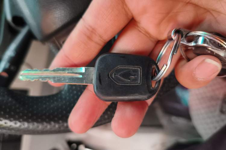 Used Jinbei New Hiace X30L 2021 1.5L Wealth Central Air Conditioning Edition Van China VI Standard SWC15M