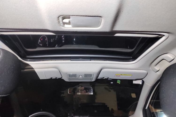 Used Nissan Tiida 2016 1.6L CVT Cool Dynamic Edition
