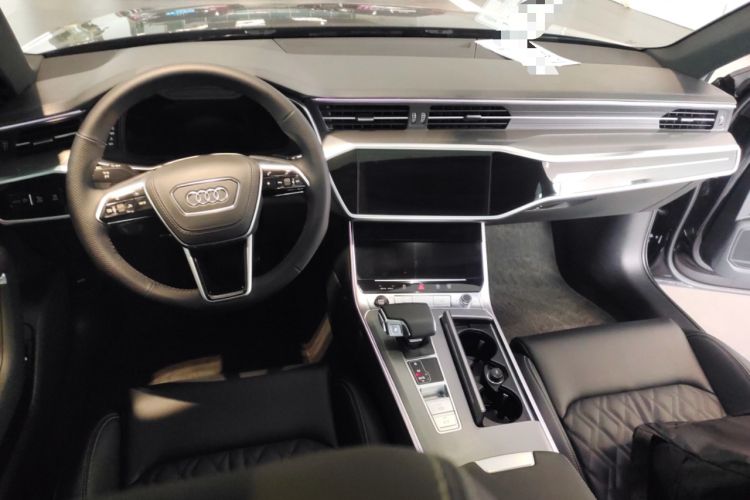 Used Audi A6L 2025 45 TFSI Prestige Dynamic Edition Center Console