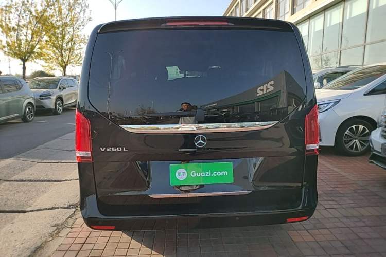 Used Mercedes-Benz V-Class 2022 V 260 L Long Wheelbase Prestige Edition
