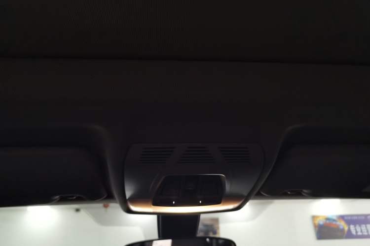 Used BMW X1 2021 Restyled sDrive25Li Leading Edition Headliner