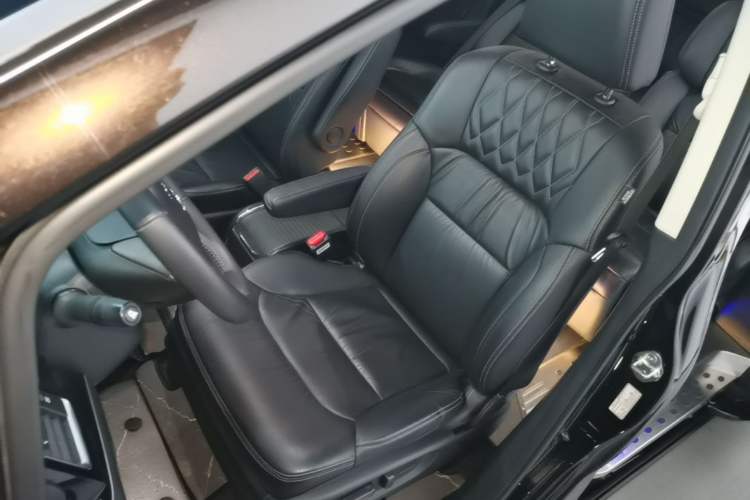 Used Honda Elysion 2019 2.0L Hybrid Supreme Edition