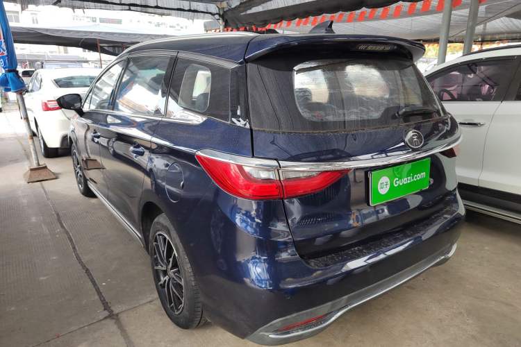 Used BYD Song MAX 2017 1.5T Automatic Smart Connect Prestige 7-Seater