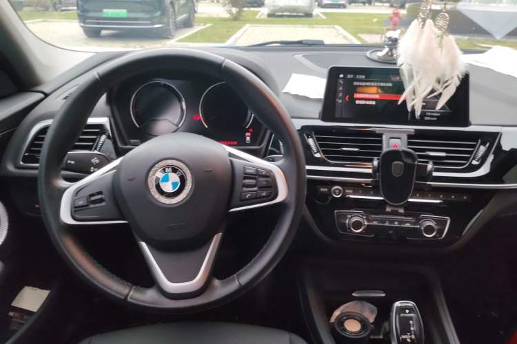 Used BMW 1 Series 2021 120i M Sport Edition Center Console