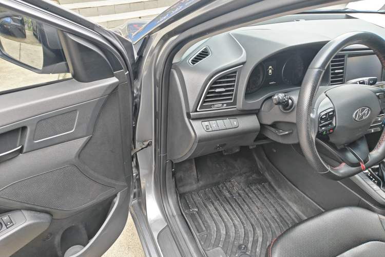 Used Hyundai Elantra (6th Generation / Lingdong) 2018 1.4T Dual-Clutch Xuan Dong · Dynamic Edition