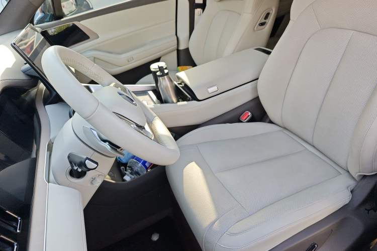 Used Denza N8L 2025 Model Flagship Model