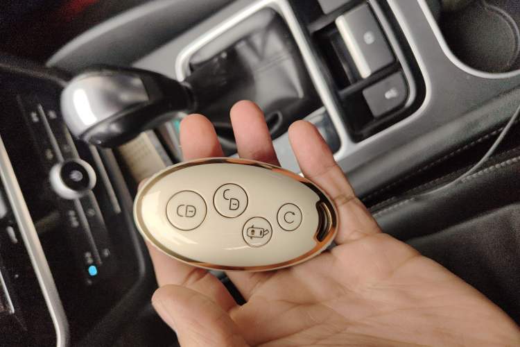 Used BYD Song MAX 2017 1.5T Automatic Smart Connect Luxury 7-Seater
