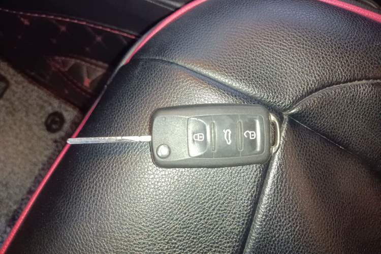 Used Volkswagen Tiguan 2017 300TSI Automatic Two-Wheel Drive Silk Road Luxury Edition
