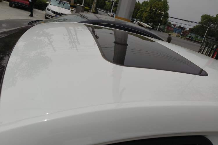 Used Roewe i5 2023 1.5L CVT Luxury Edition Roof