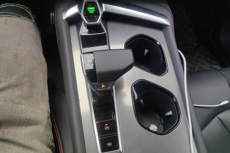 Used MG 7 2023 1.5T DCT Elegant & Graceful Edition